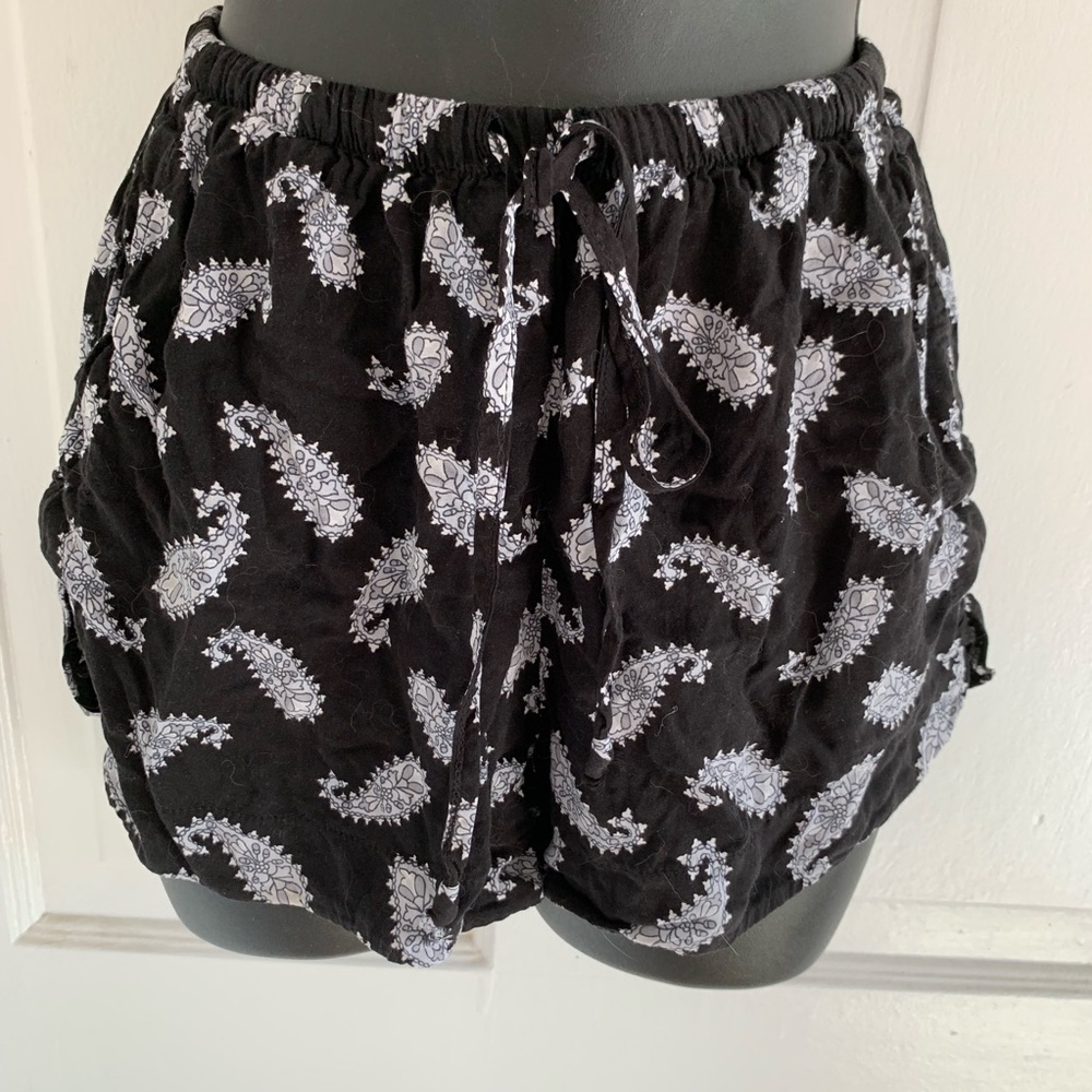 ❤️ 3 for $40 - Brandy Melville shorts super comfy